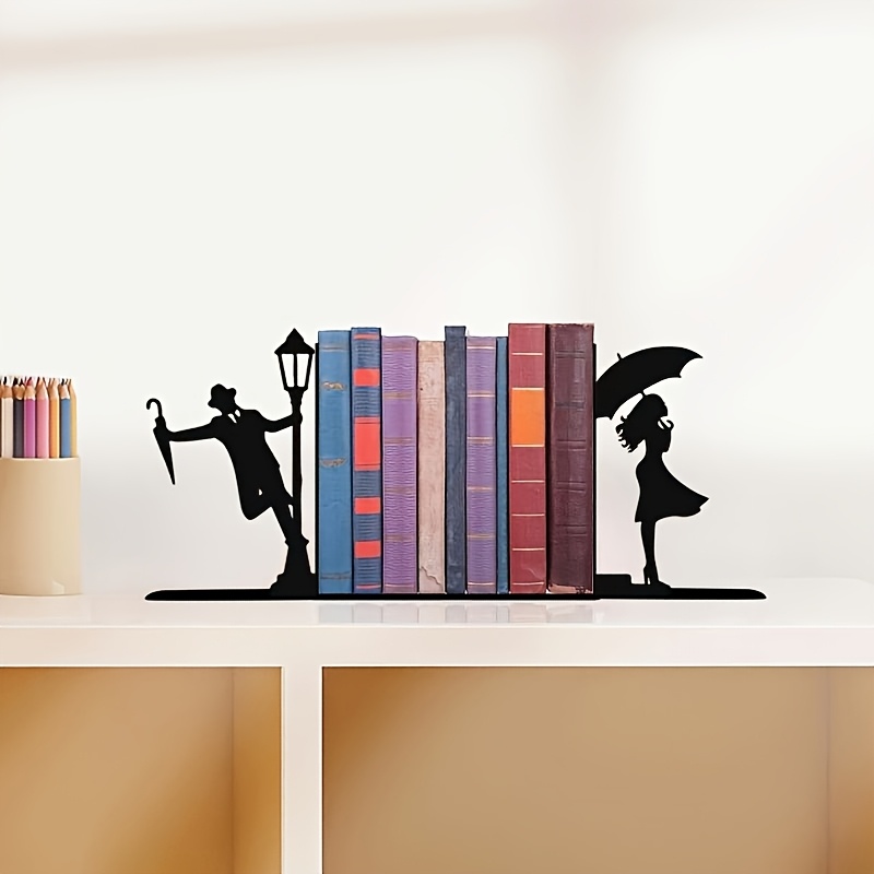 Couple's Love Lamp Post Metal Bookends Decoration - 1 Pair (2pcs) - Stylish Bookshelf Decor - Love Story Book Holders - Durable Home and Office Storage - Romantic Book Supports - Study Art Decor, Unique Reader Gift, Bookshelf Ornament